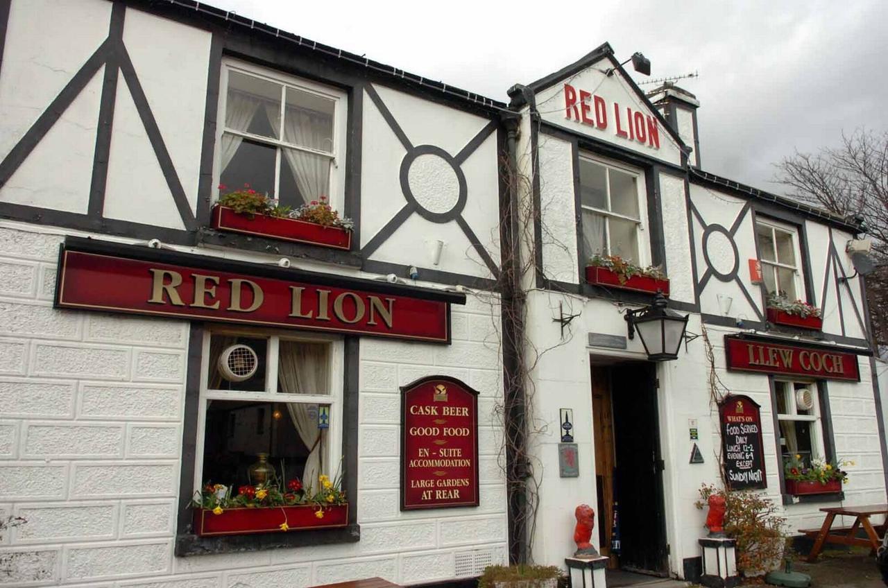 The Red Lion Inn & Restaurant Prestatyn Exterior photo